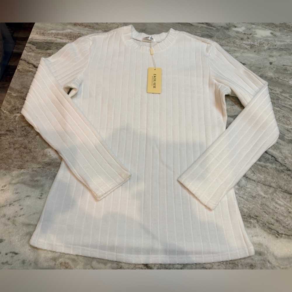 Ekouaer NWT Ivory Ribbed Long Sleeve Top Women’s L Soft Stretch